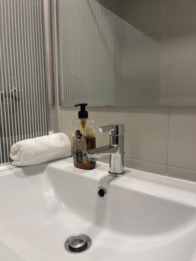 Studio Apartment Palas Mall Яш Екстериор снимка