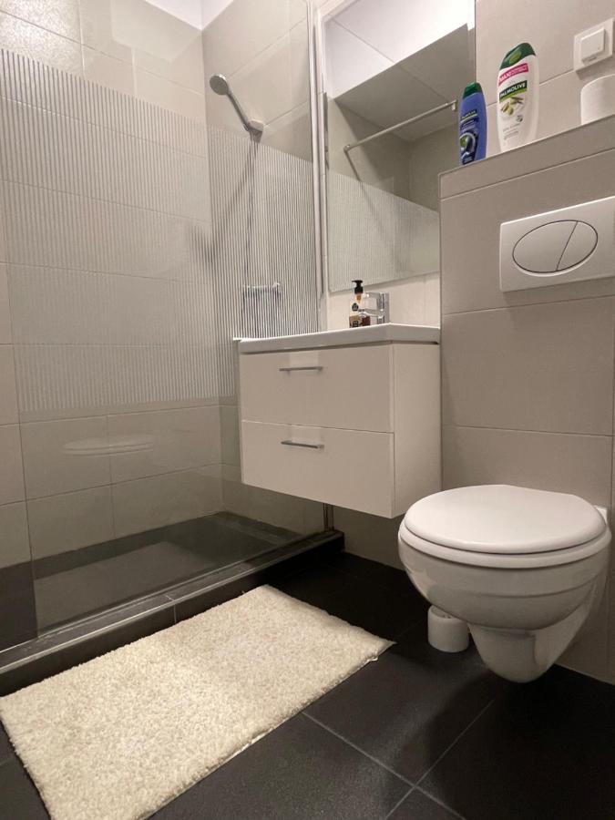 Studio Apartment Palas Mall Яш Екстериор снимка